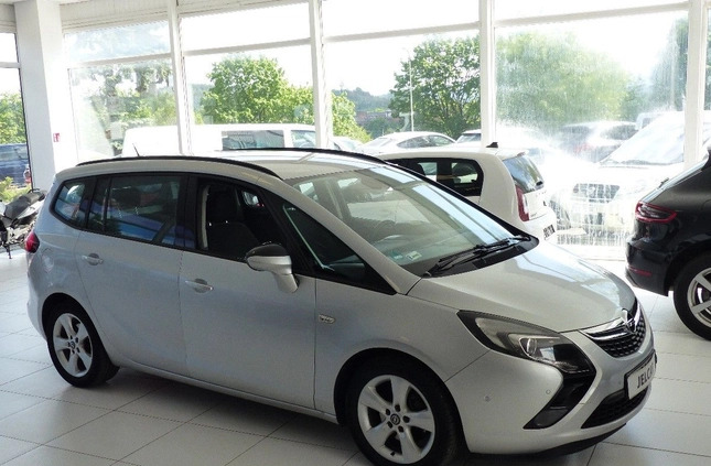 Opel Zafira cena 33000 przebieg: 227200, rok produkcji 2012 z Nysa małe 301